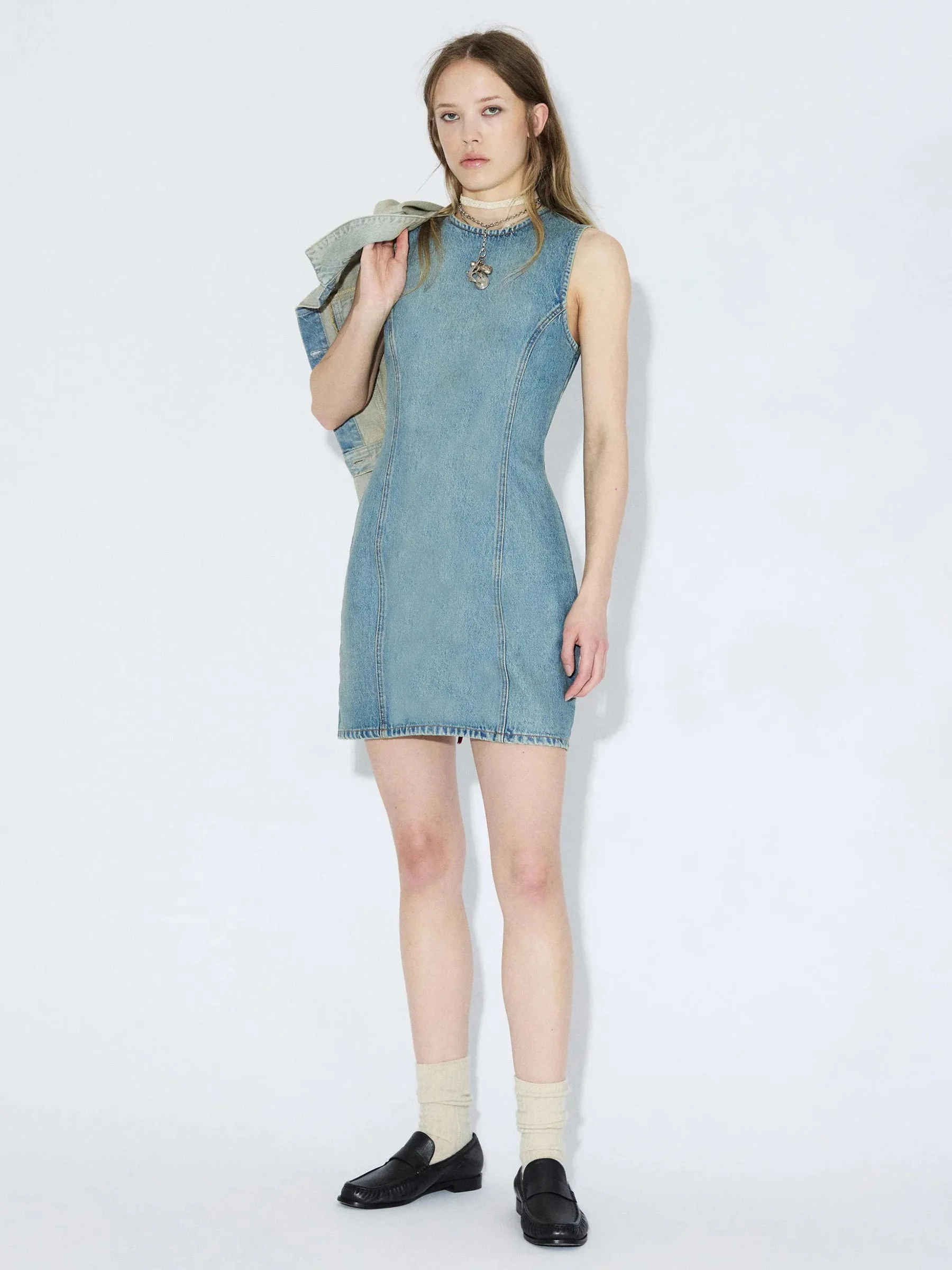 Miniatuur 1